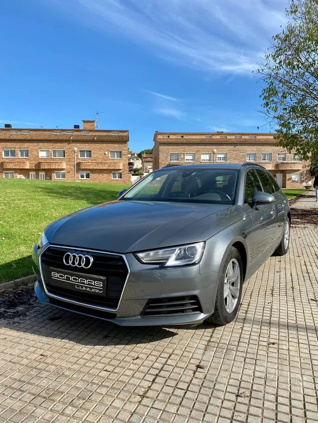 AUDI A4 AVANT 2.0 TDI 150CV ULTRA (VENDIDO)